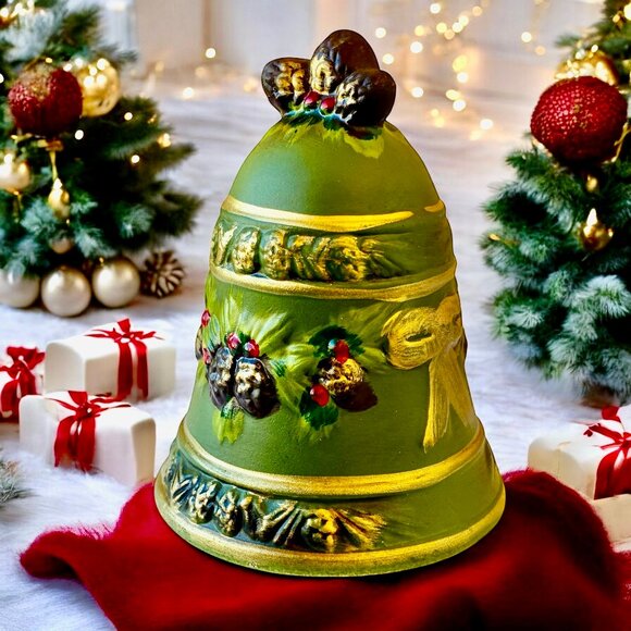 Napcoware Vintage 50's Christmas Holiday Bell Green & Gold Pine Cones JAPAN - Picture 1 of 10